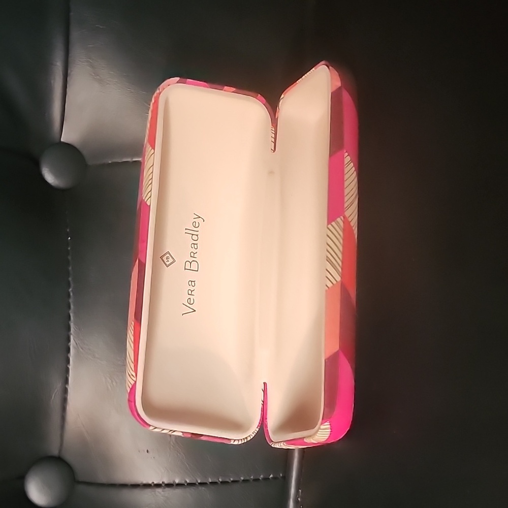 Clamshell Eyeglass Case